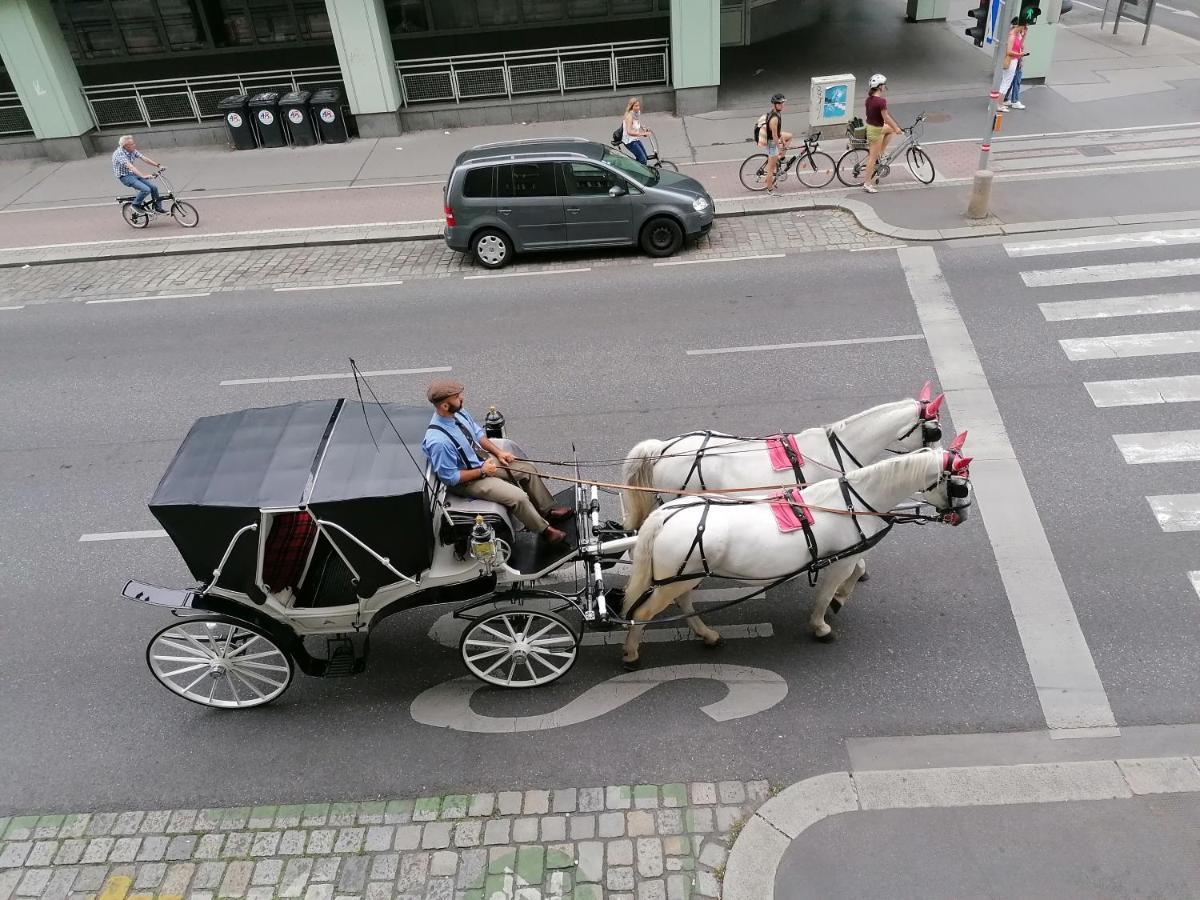 Operngasse-Karlsplatz Leilighet Wien Eksteriør bilde